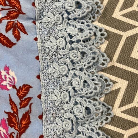 Entro Off Shoulder Lace Trim Sleeve Medium - Picture 6 of 7